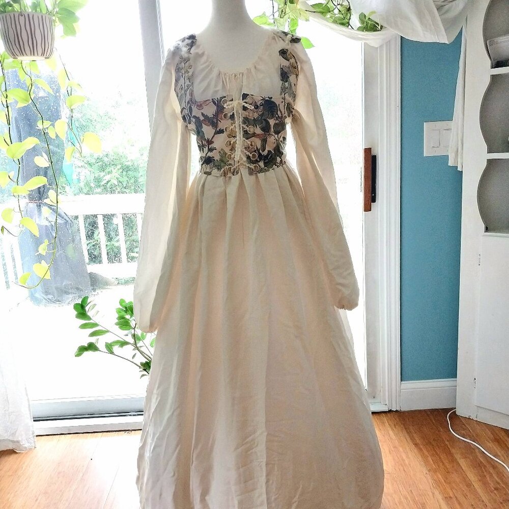 Renaissance Faire Outfit, Size M Corset, Nightgown, Petticoat